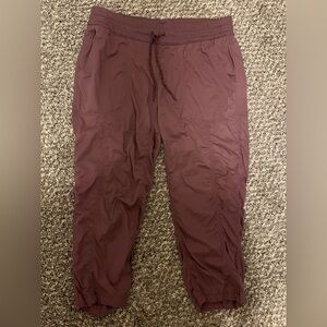 The North Face Mauve Capri Pants